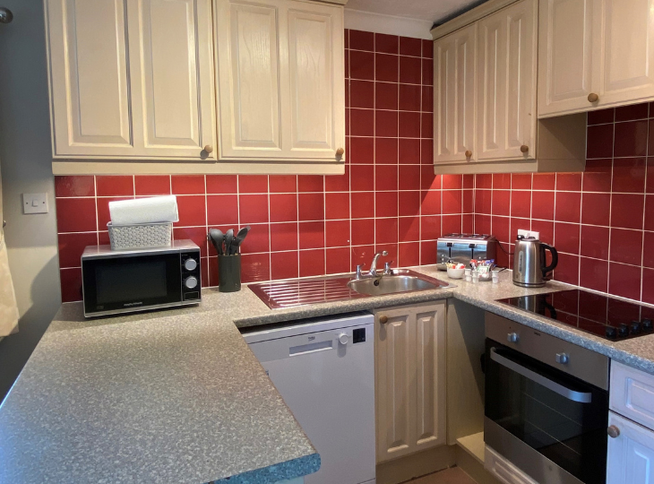 priory 3 holiday apartment 5