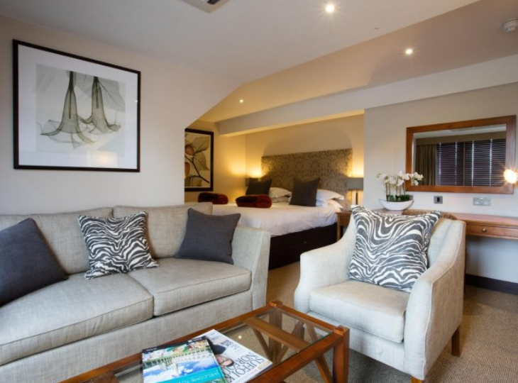 the valley suite living area